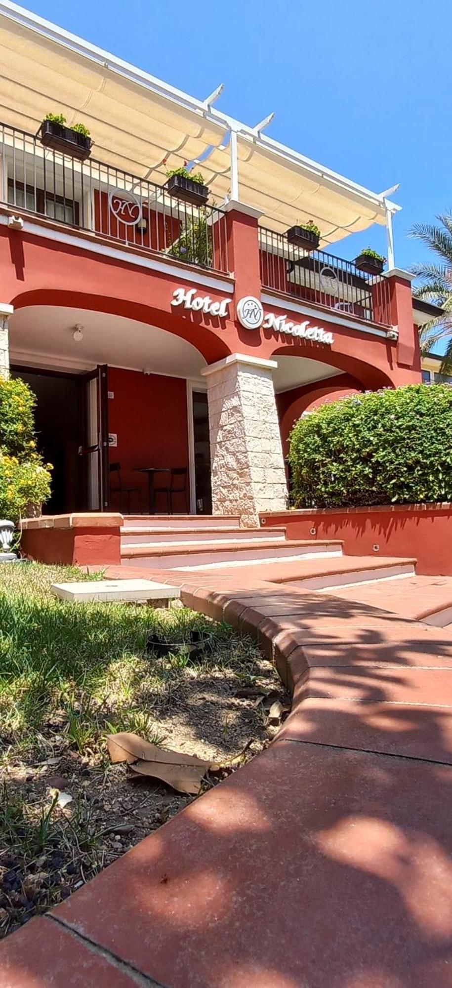 Hotel Nicoletta Santa Maria Navarrese Exterior photo